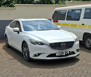 Mazda Atenza 2017 White