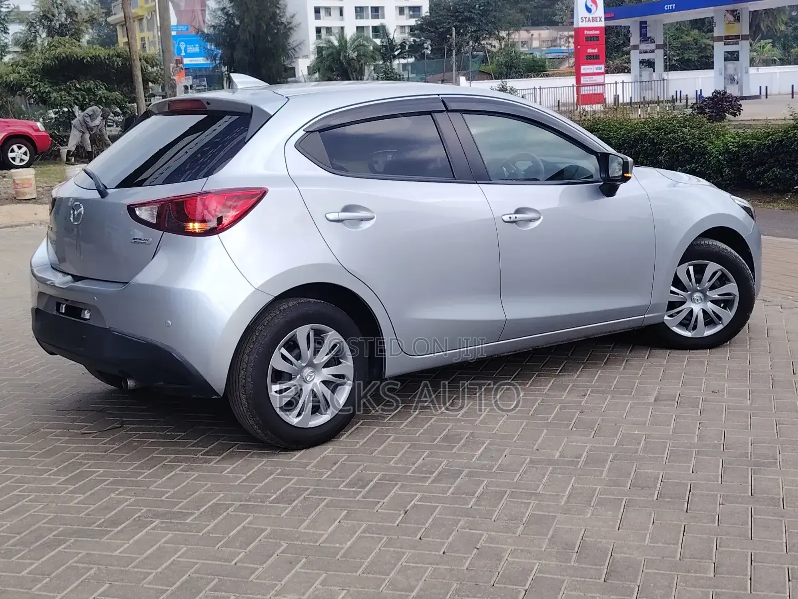 Mazda Demio 2019 Silver