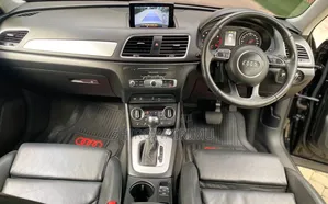 Audi Q3 2018 Matt Black