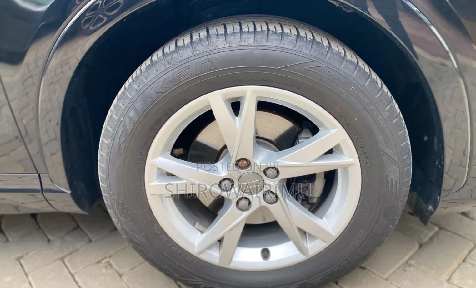 Audi Q3 2018 Matt Black