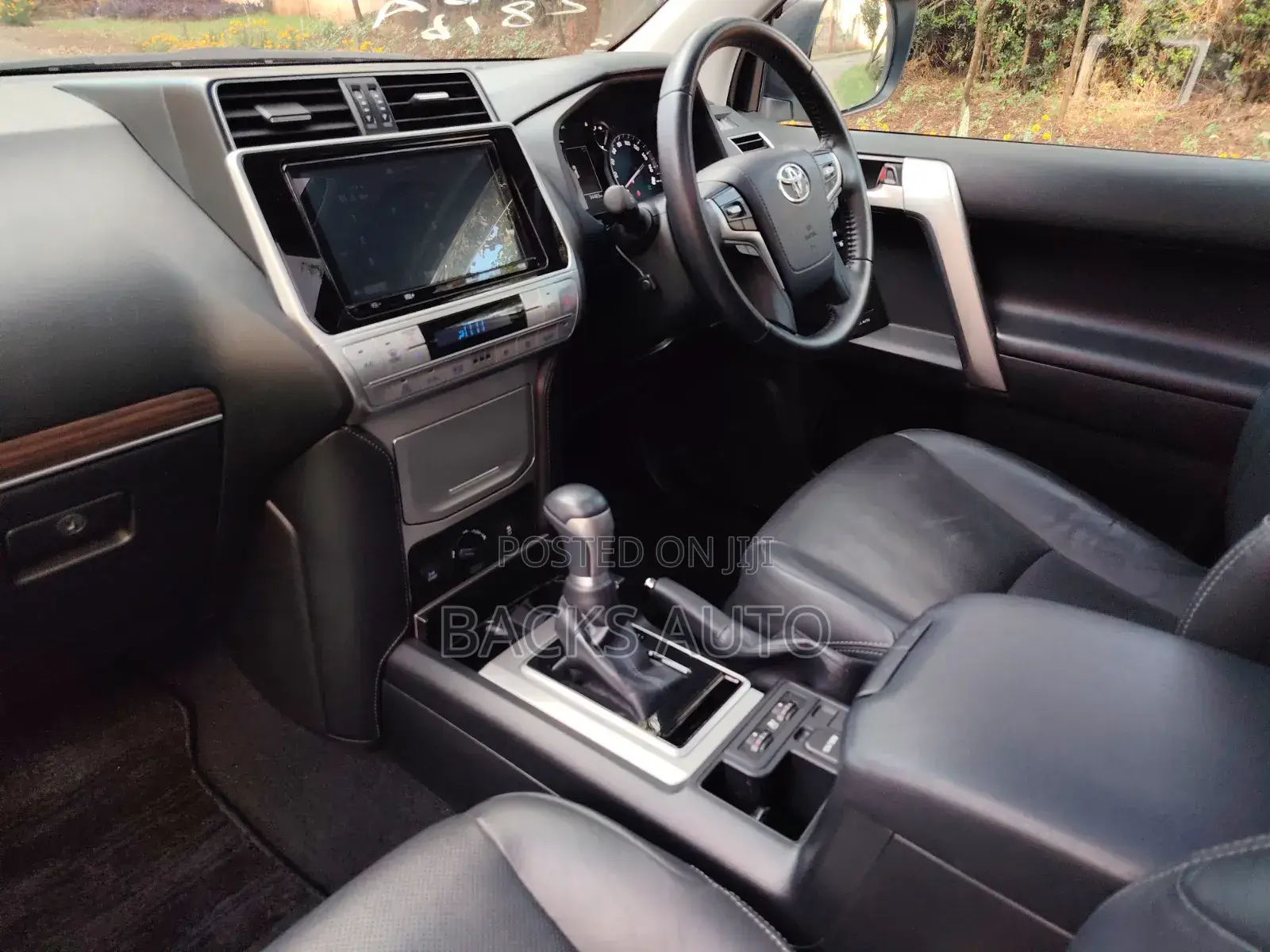 Toyota Land Cruiser Prado 2.7 2019 White