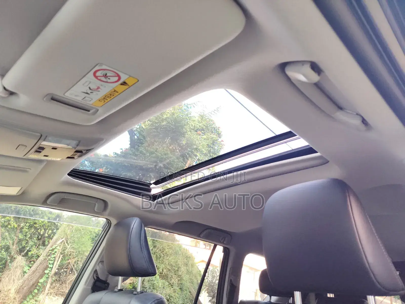 Toyota Land Cruiser Prado 2.7 2019 White