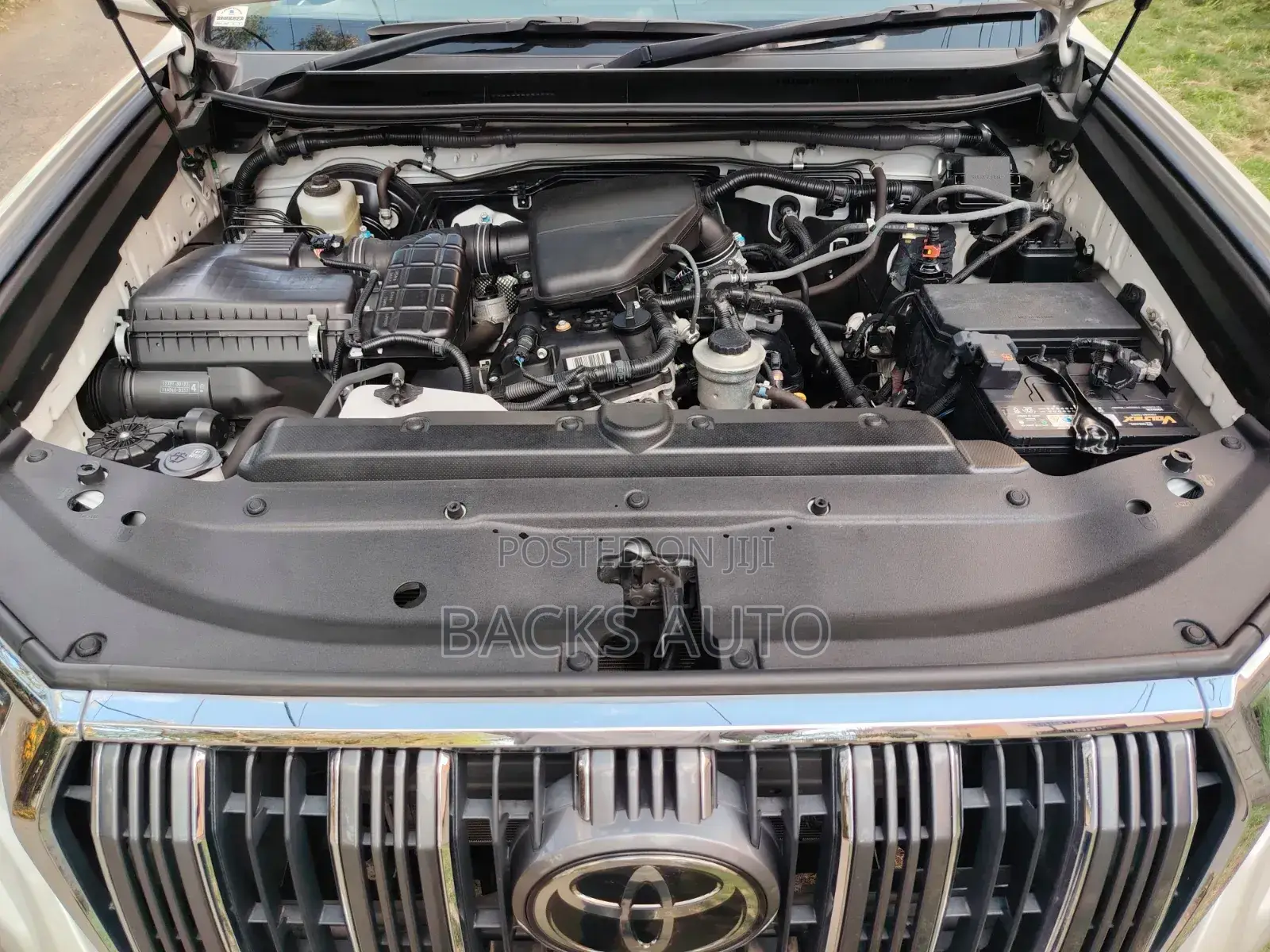 Toyota Land Cruiser Prado 2.7 2019 White