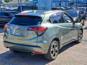 Honda Vezel 1.5 2WD 2019 Green