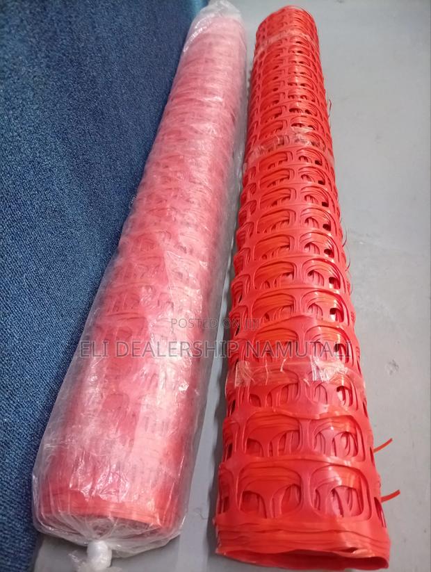 Uv Resistant Orange Safety Fence Mesh 1m × 50m Roll - thumbnail 3