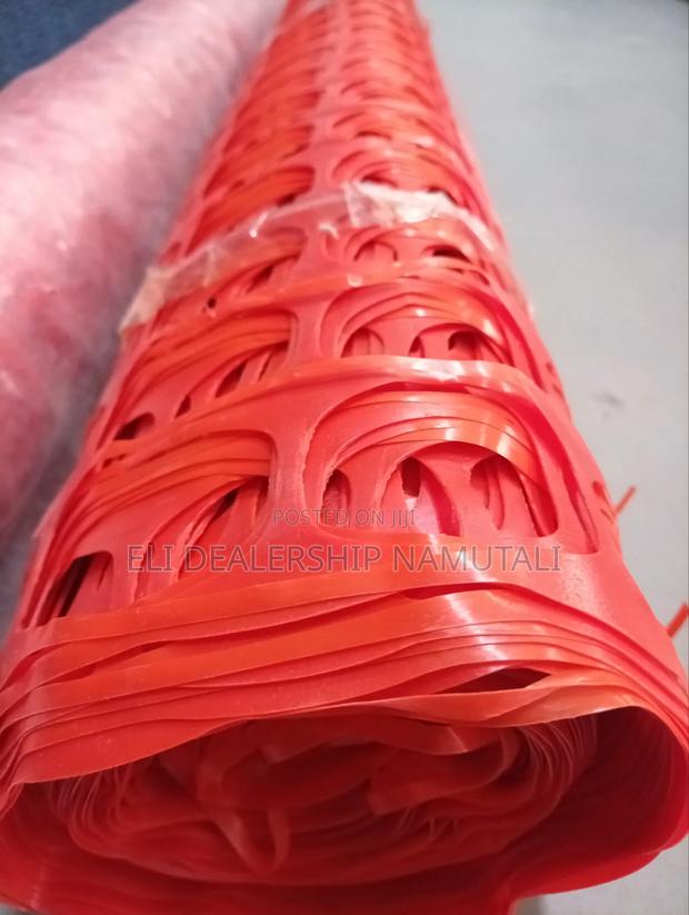 Uv Resistant Orange Safety Fence Mesh 1m × 50m Roll - thumbnail 4