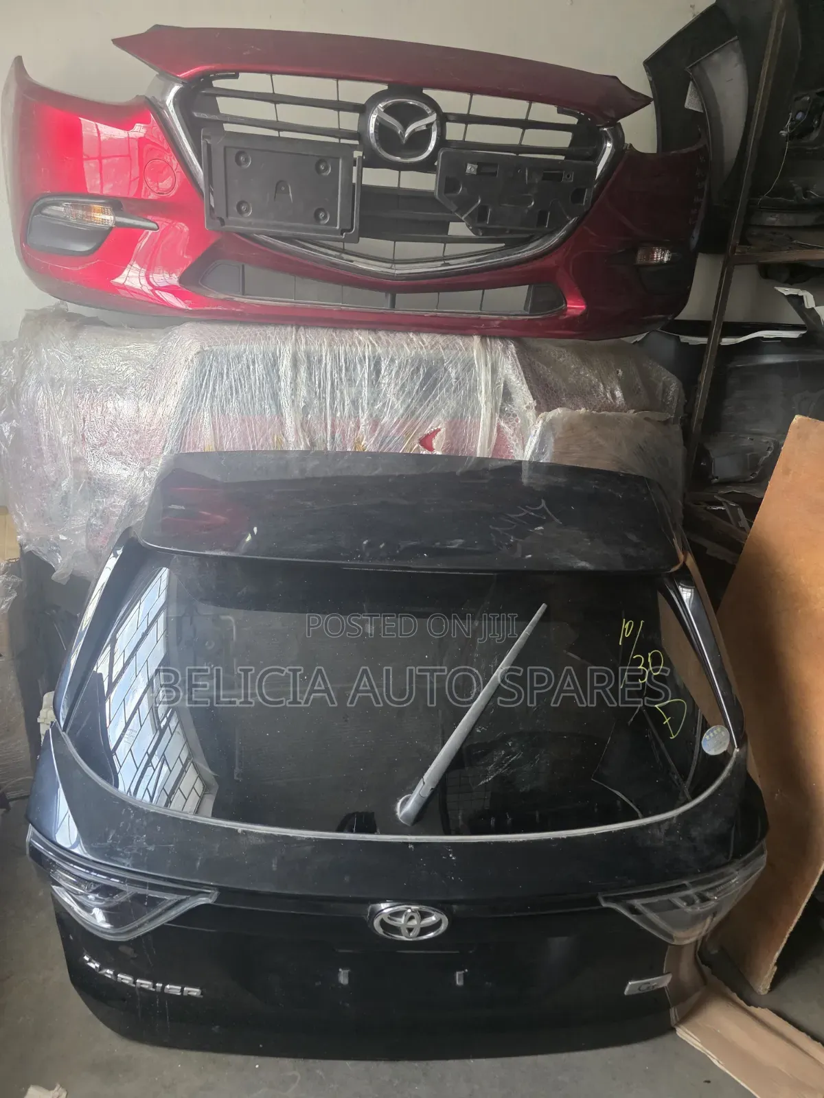 Toyota Harrier 2015 Boot