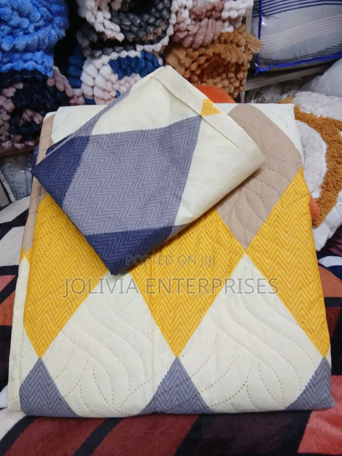 3 PCS Premium Bedcover Set