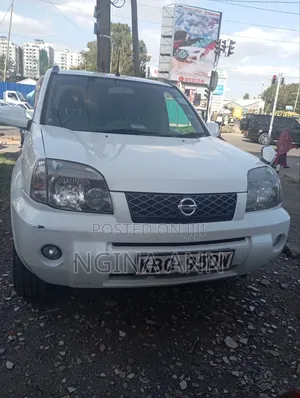 Nissan X-Trail 2005 White