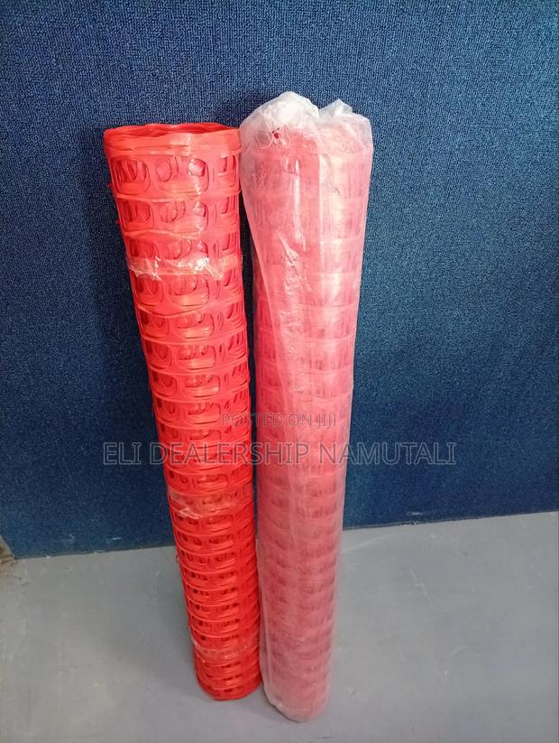 Orange Hazard Warning Mesh Roll 1m X 50m For Roadworks & Events - thumbnail 2