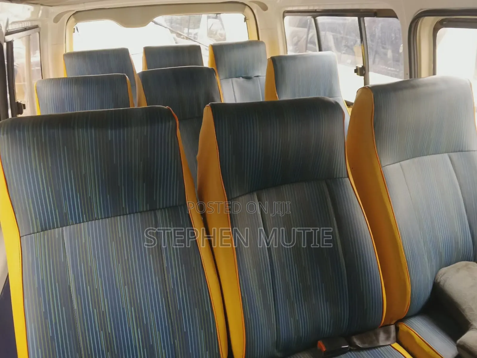 Toyota HiAce 2013 White