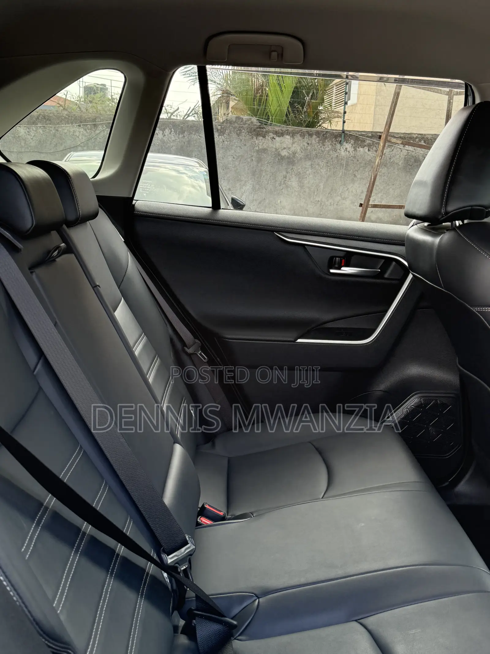 Toyota RAV4 2019 Gray