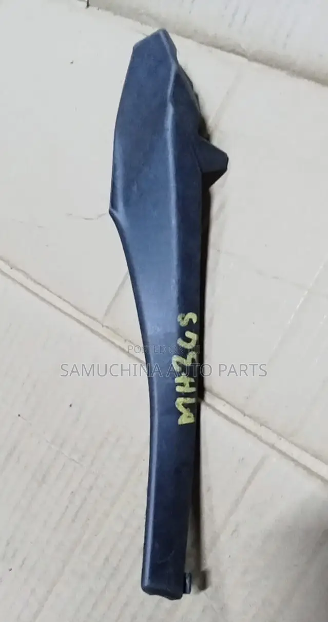 Windscreen Finisher Suzuki Wagon R