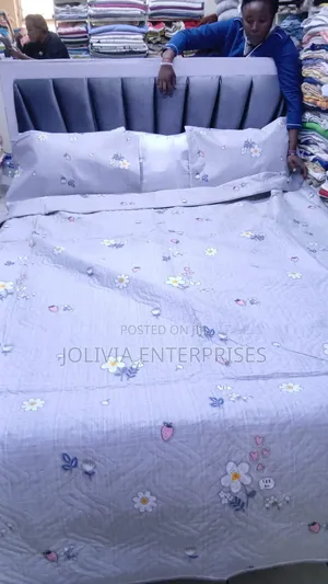 3 PCS Premium Bedcover Set