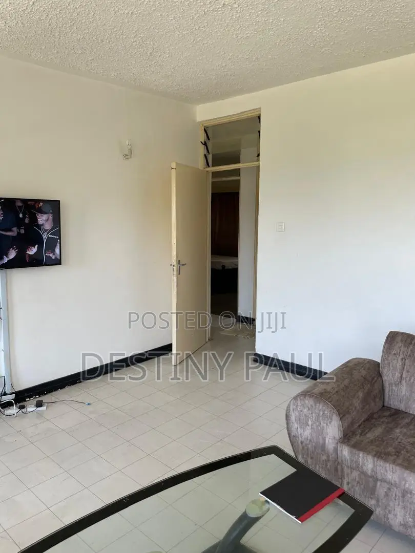 Modern 2 Bedroom Apartment With Beachview Point