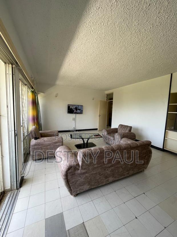 Modern 2 Bedroom Apartment With Beachview Point - thumbnail 17