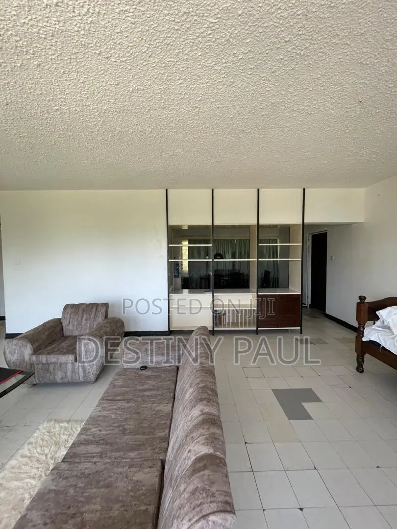 Modern 2 Bedroom Apartment With Beachview Point