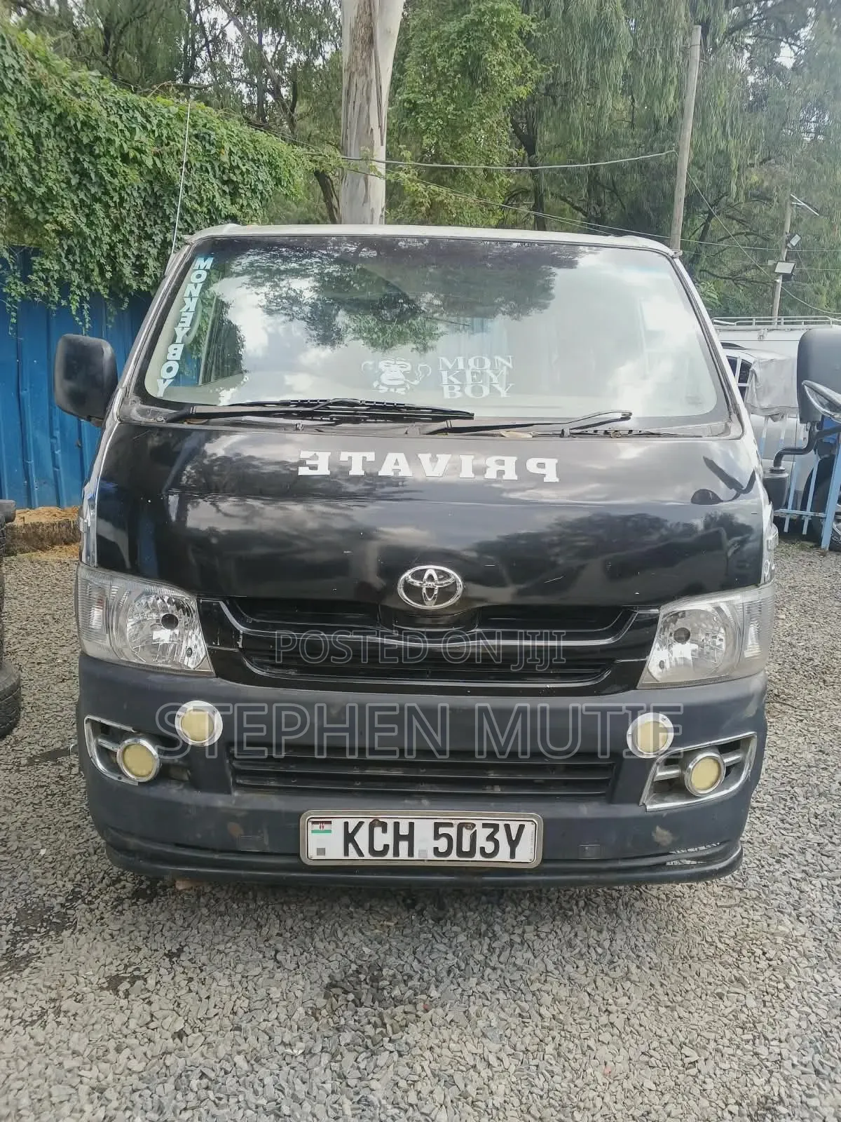 Toyota HiAce 2010