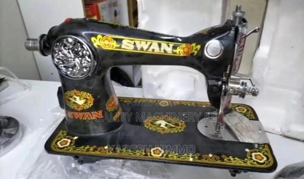 Durable Swan Sewing Machine With Imported Table