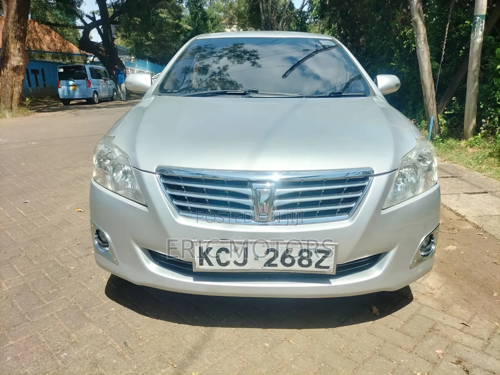 Toyota Premio 2010 Silver