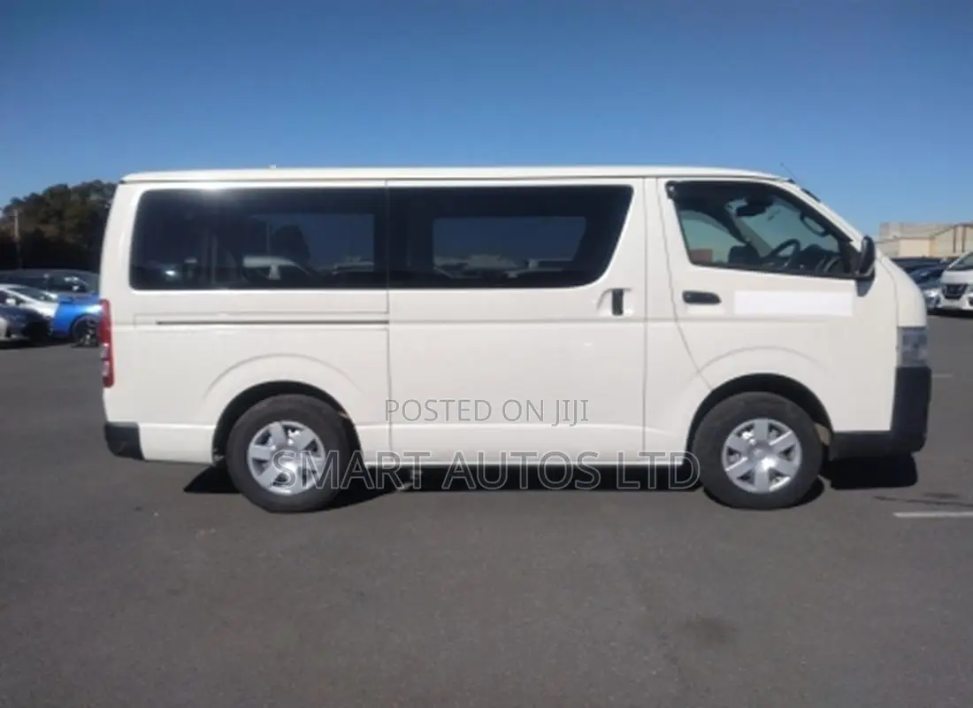 Toyota HiAce 2020 White