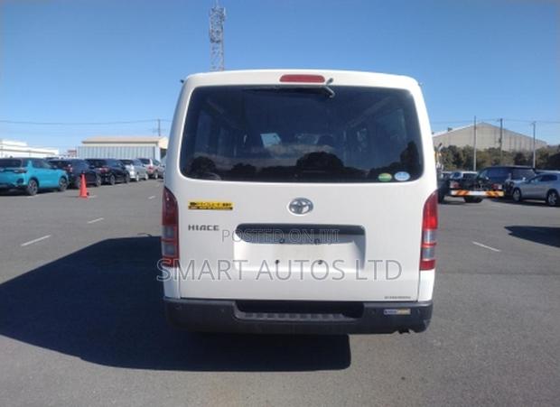 Toyota HiAce 2020 White - thumbnail 6