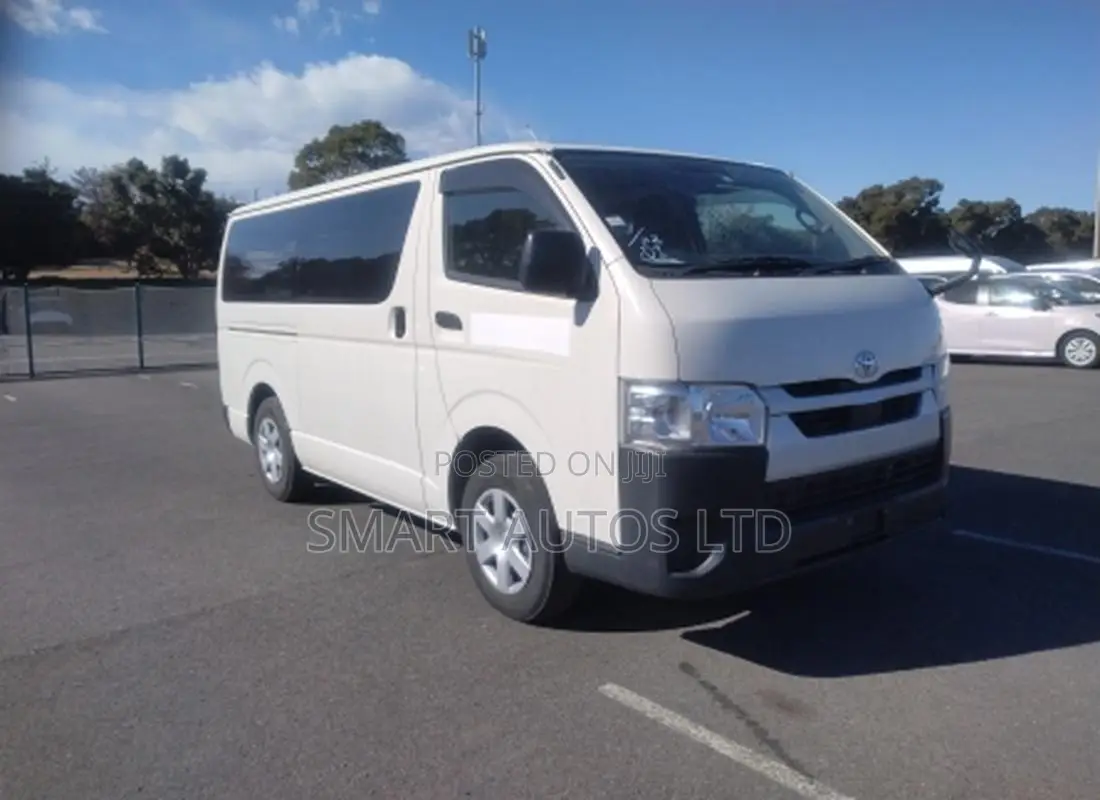 Toyota HiAce 2020 White