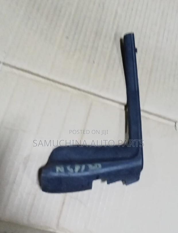 Windscreen Finisher Toyota Vitz 2014