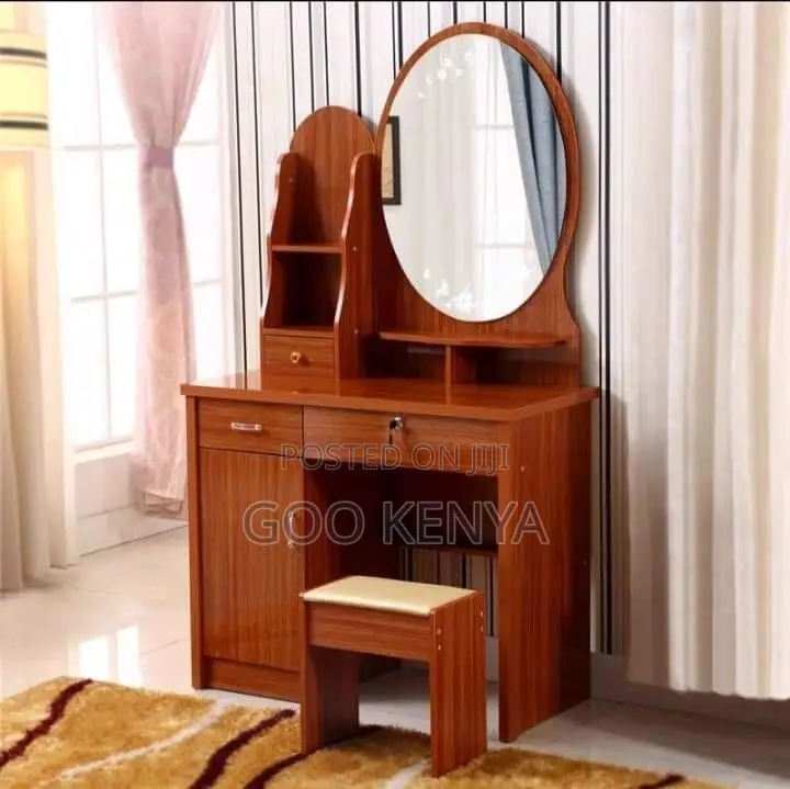 Vanity Set; Elegant Wooden Dressing Table With Fixed Mirror