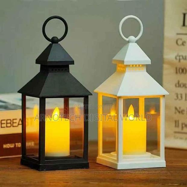 Antique Decorative Candle Holder Lantern, Nordic Style Metal Lantern
