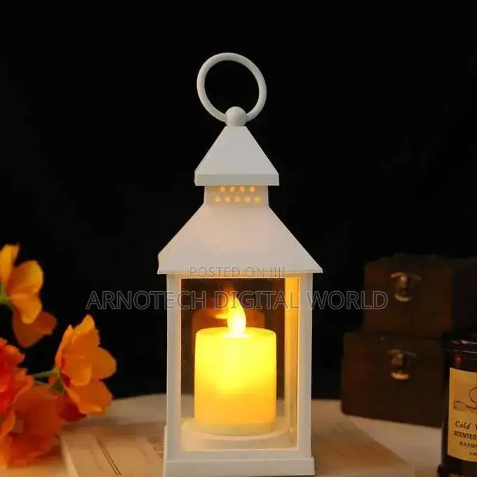 Antique Decorative Candle Holder Lantern, Nordic Style Metal Lantern