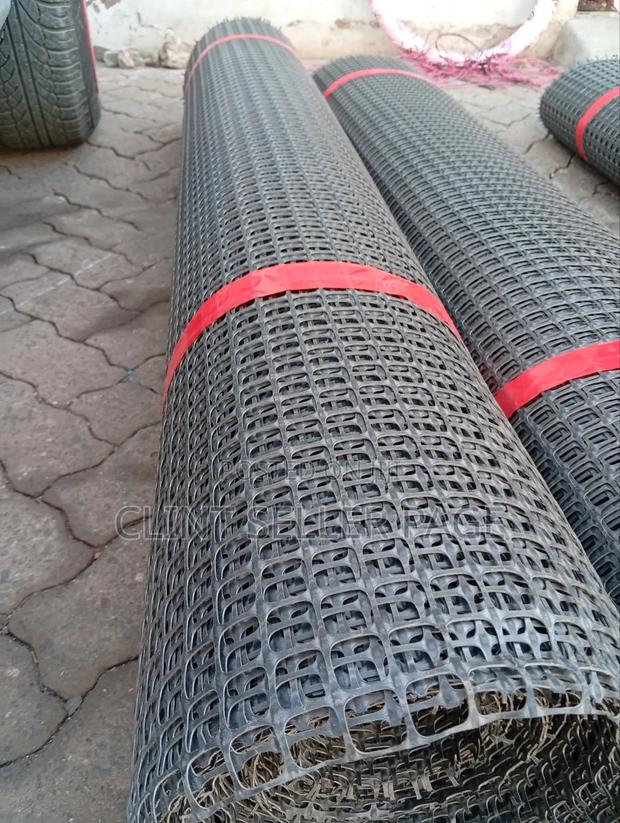 Ground Stabilization Geogrid Mesh - thumbnail 2