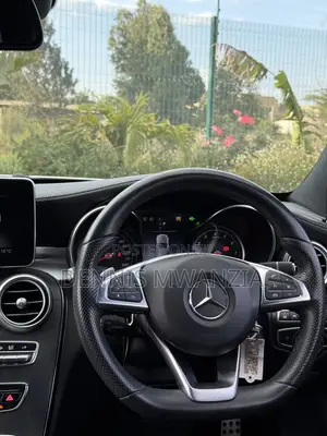 Mercedes-Benz C200 2018 White