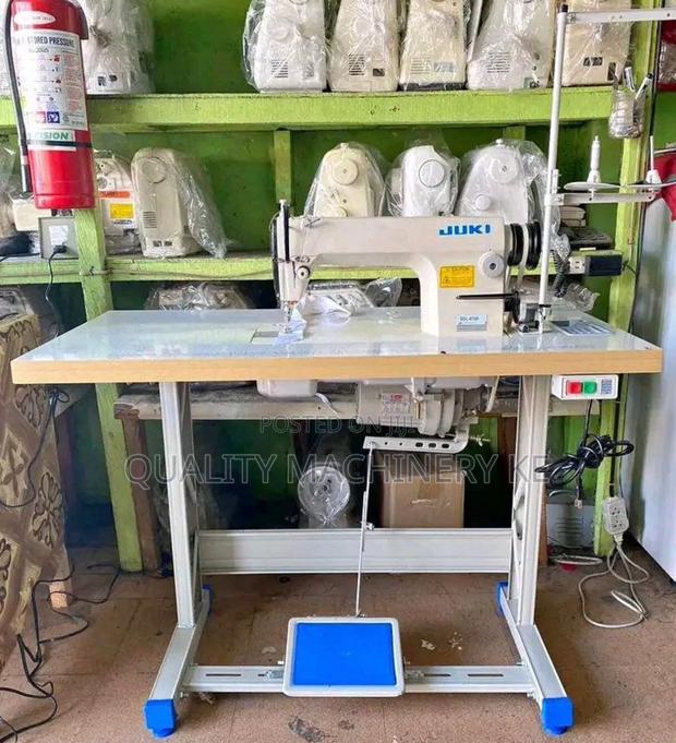 Easy to Operate Commercial Juki Sewing Machine DDL 8700 New