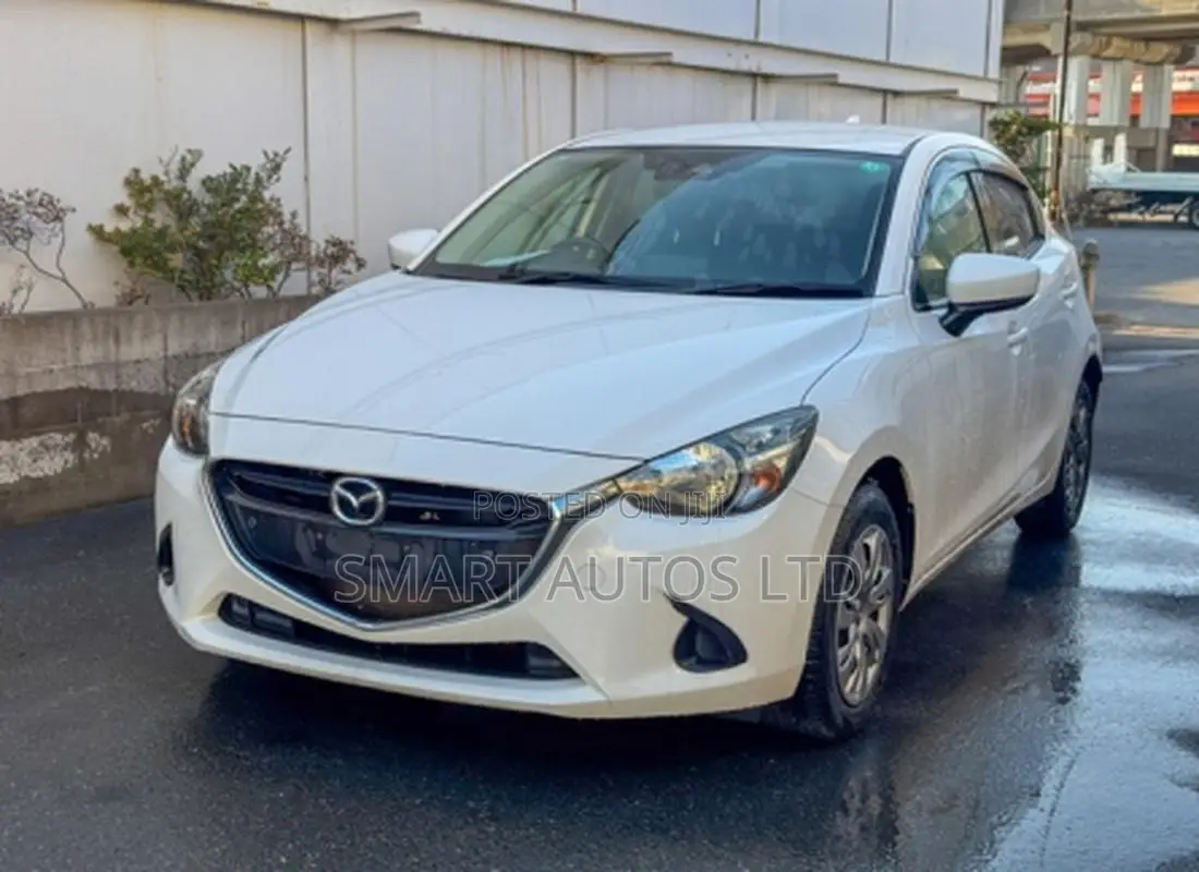 Mazda Demio 2019 White