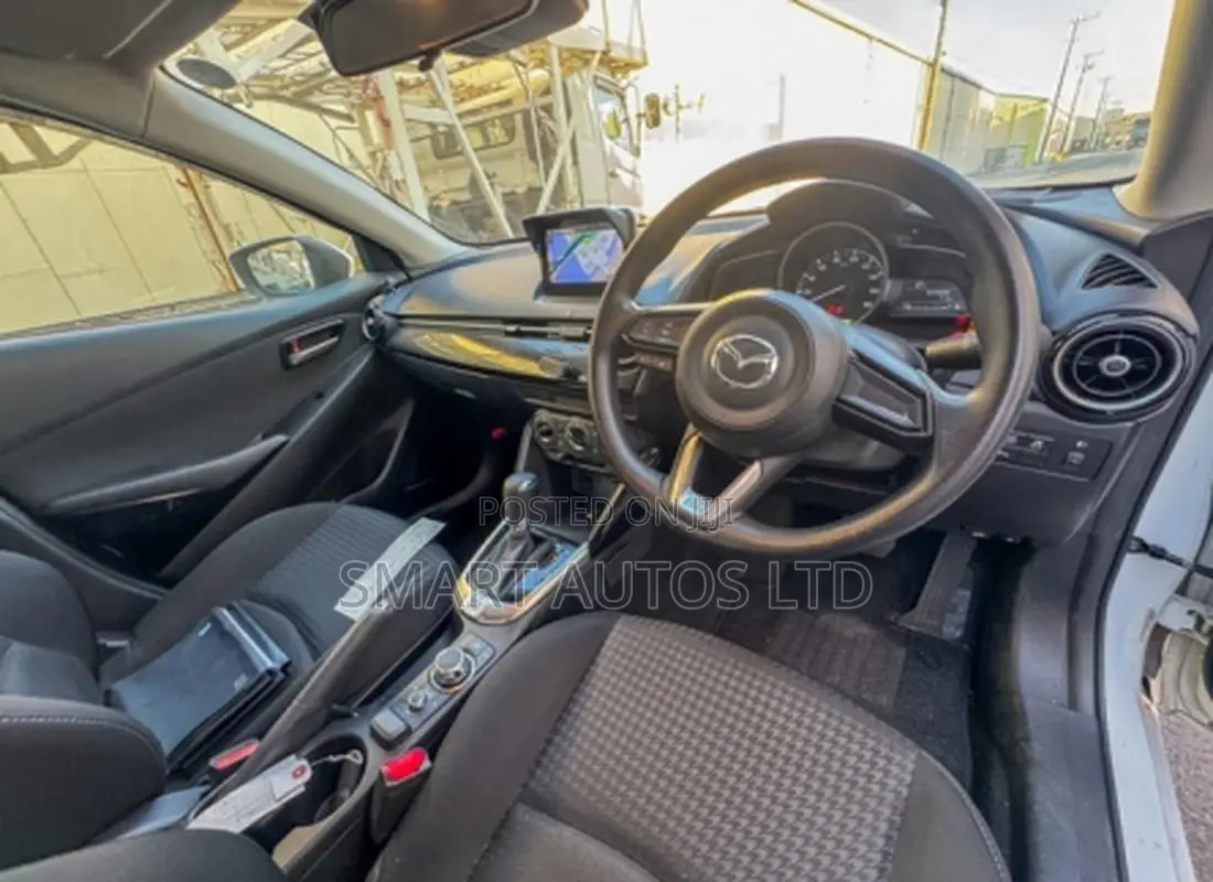 Mazda Demio 2019 White
