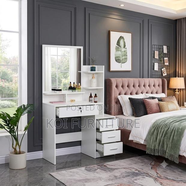 Dressers; Luxue White Dressing Vanity Table Set - thumbnail 4