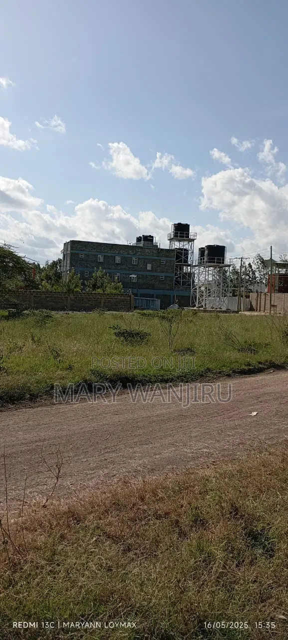 50/100 Plot Available for Sale