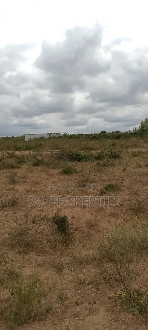 Kivandini 1/8plots for Sale