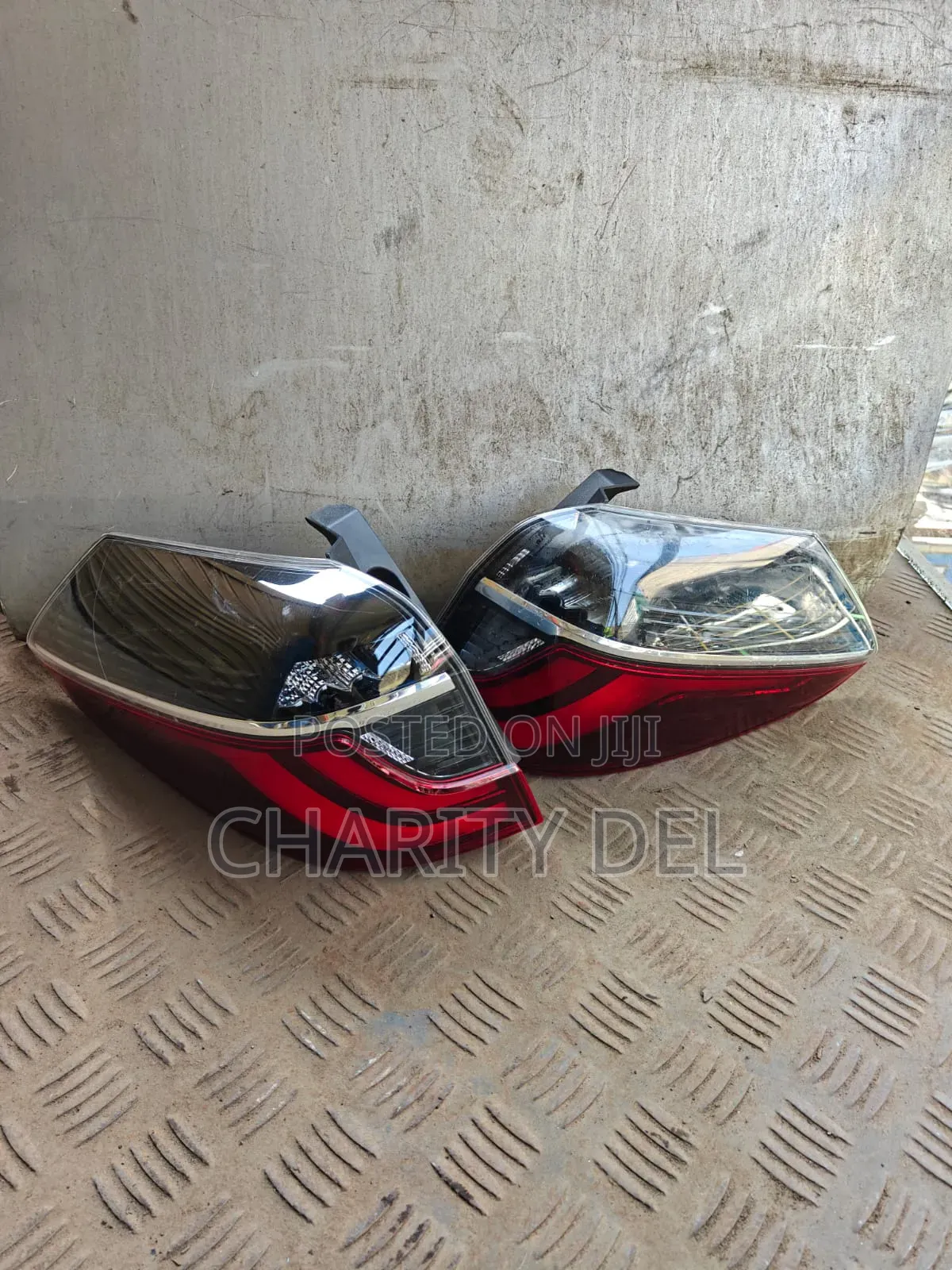Honda Fit Shuttle Blackshade
