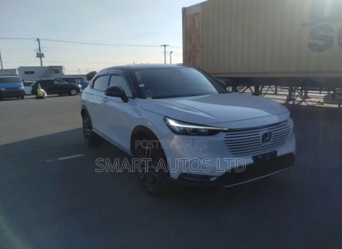 Honda Vezel 2021 White