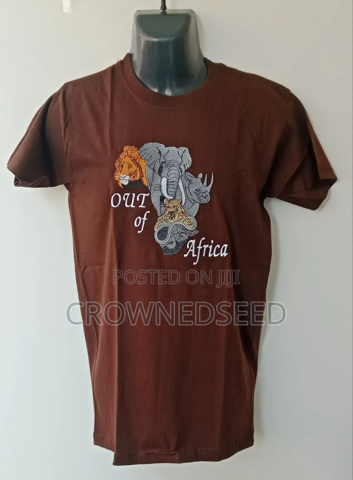  Premium Custom T-Shirts
Plain | Printed | Embroidered