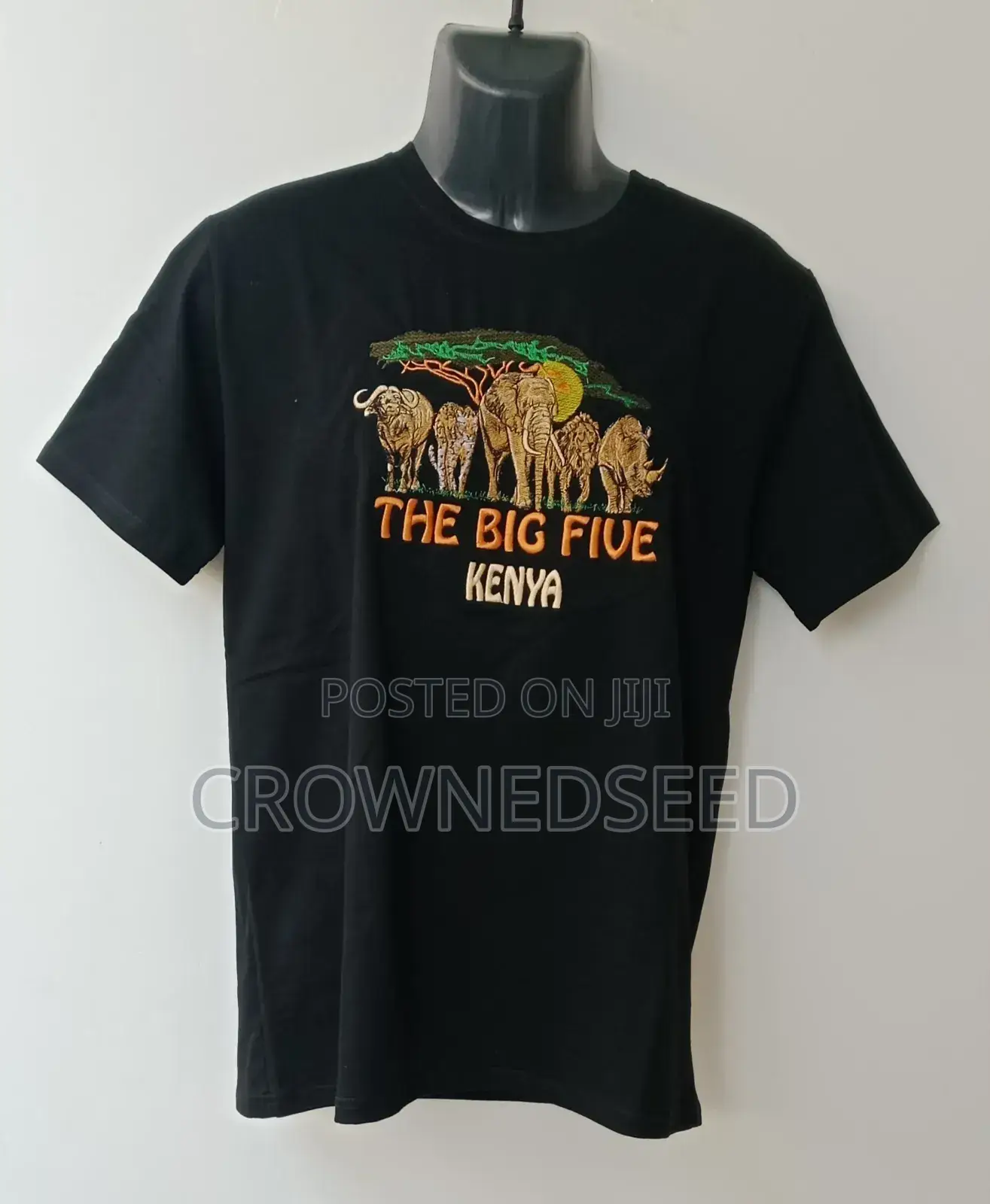  Premium Custom T-Shirts
Plain | Printed | Embroidered