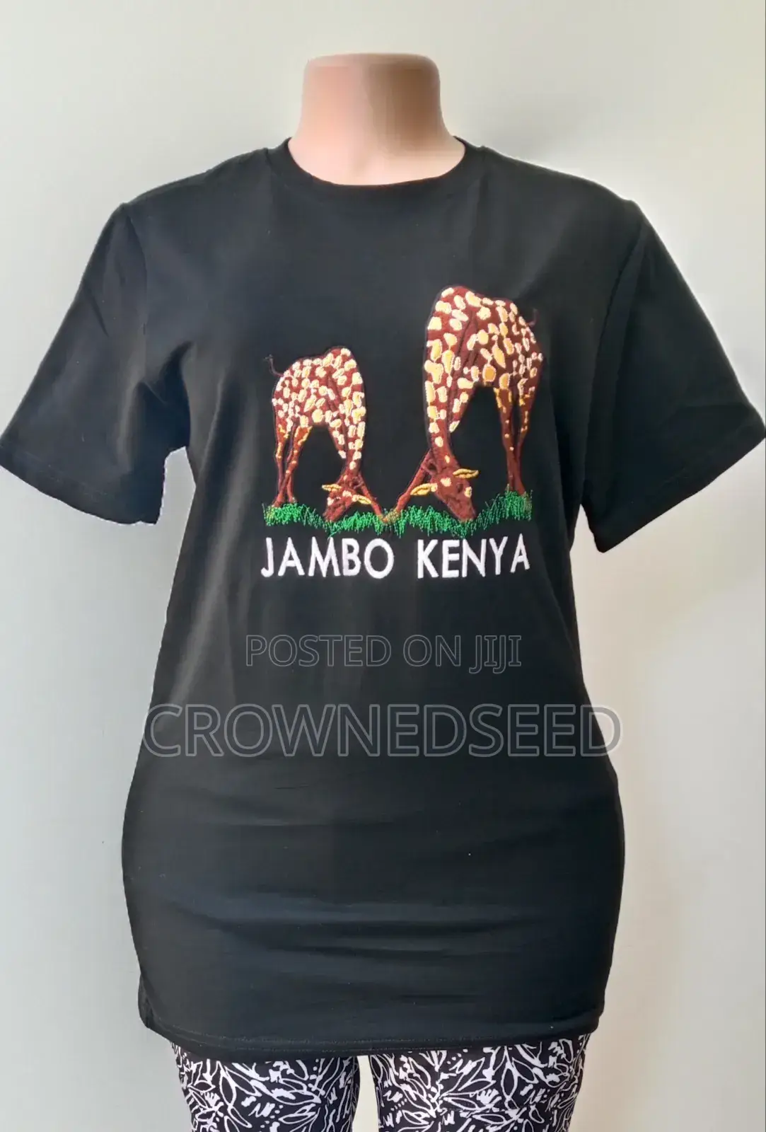  Premium Custom T-Shirts
Plain | Printed | Embroidered
