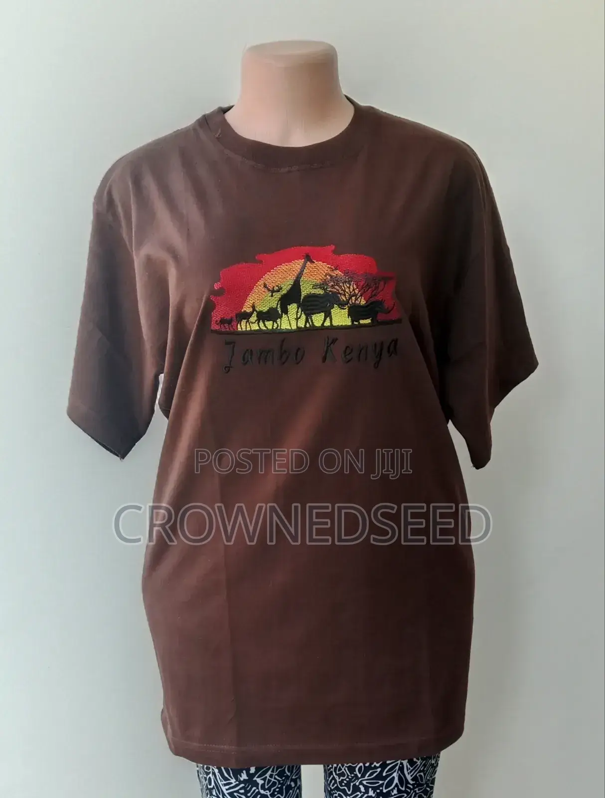  Premium Custom T-Shirts
Plain | Printed | Embroidered