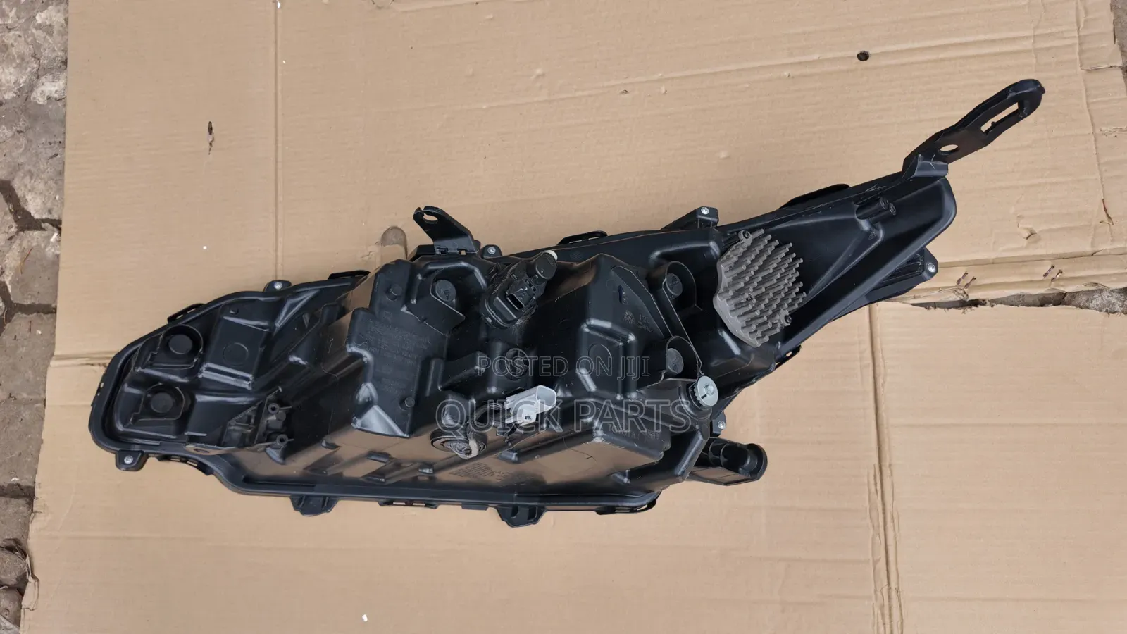 Left Handside Toyota Harrier 2020 Headlight