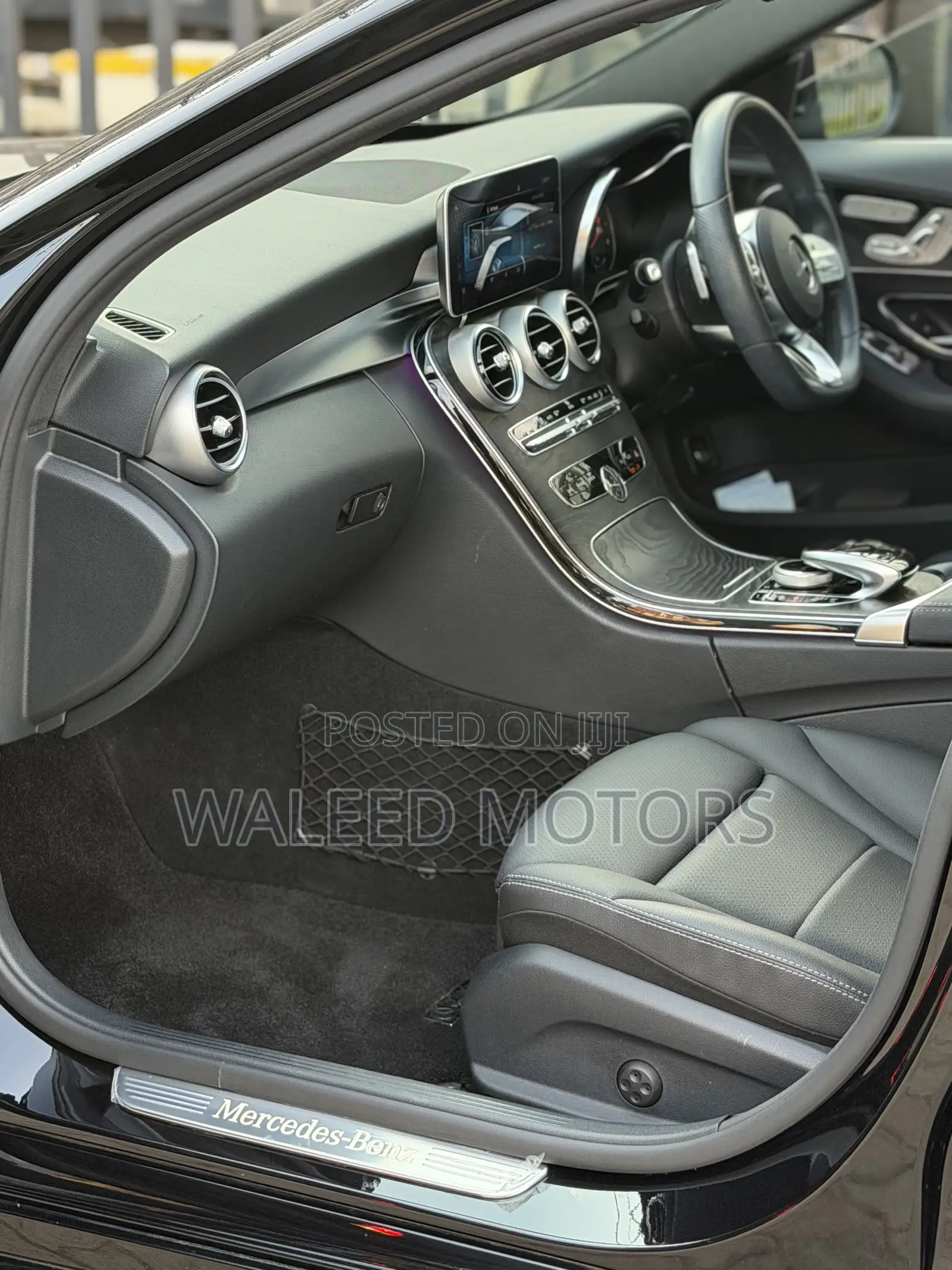 Mercedes-Benz C200 2019 Black