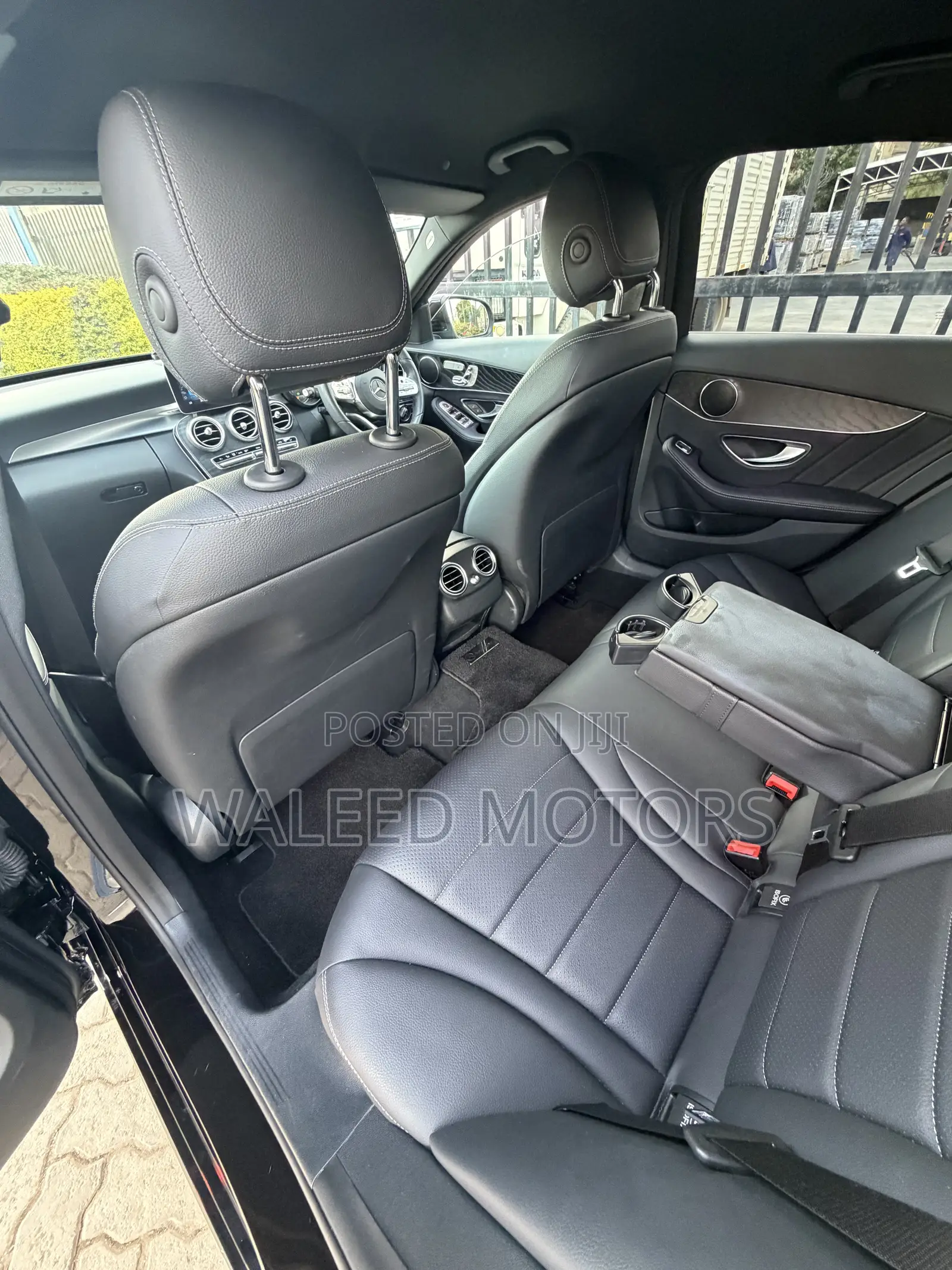 Mercedes-Benz C200 2019 Black