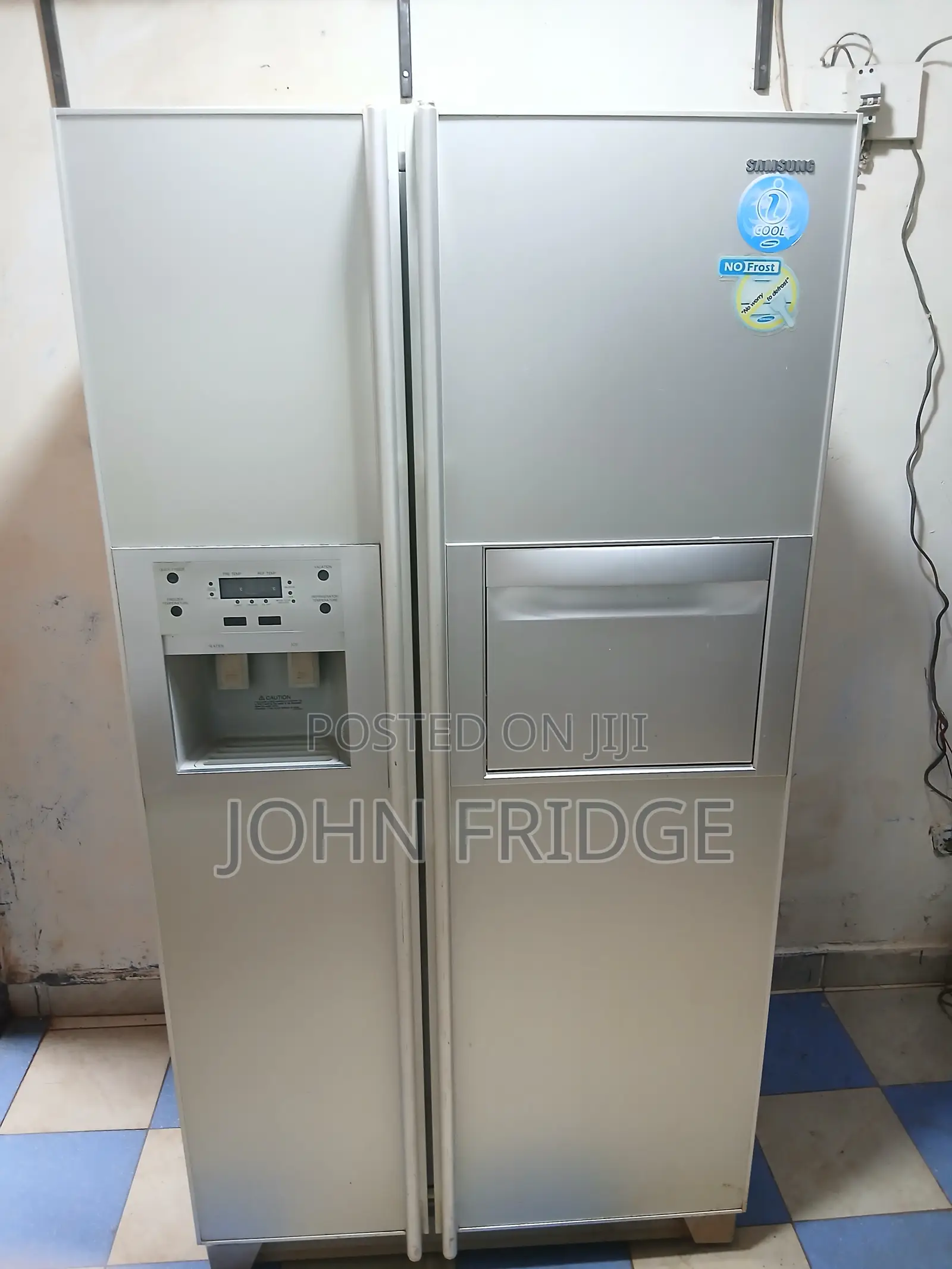 Samsung Side by Side Fridge – With Home Bar