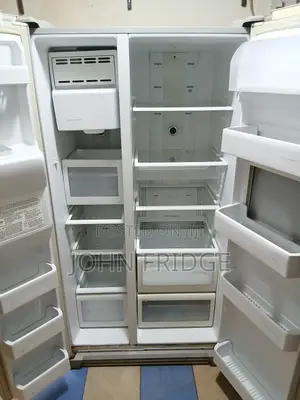 Samsung Side by Side Fridge – With Home Bar